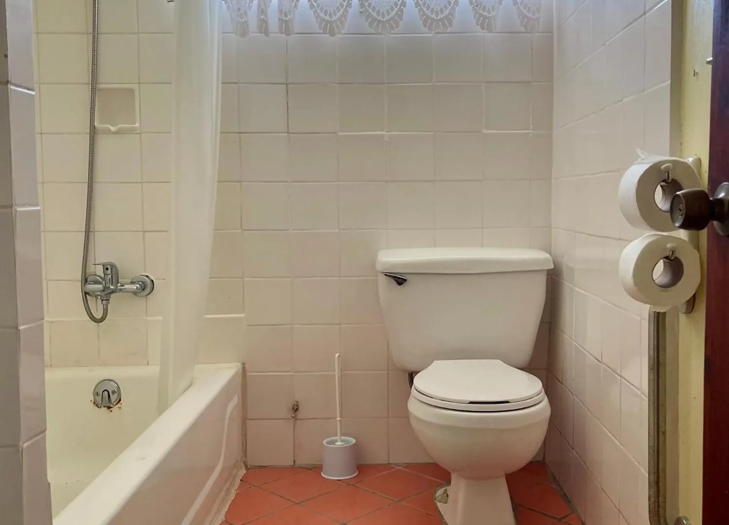 Upper Floor Retreat Apartment Castries