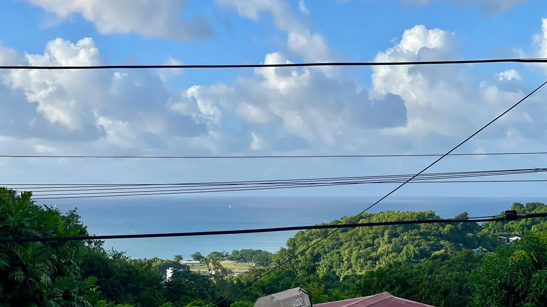 Upper Floor Retreat Apartment Castries